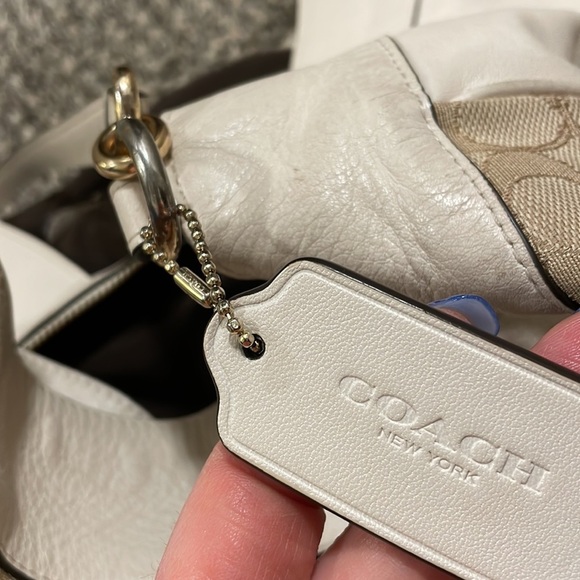 Coach Lexy Shoulder Bag‎ Beige Off-White spring summer classic designer leather - Picture 7 of 16